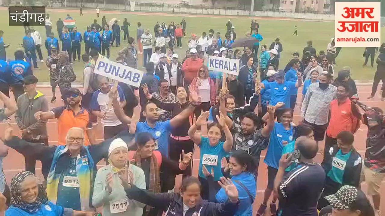 Master athletes danced energetically amidst light rain in Chandigarh
