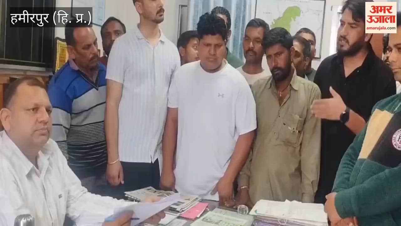 Hamirpur Traders Meet Sujanpur SDM Demanding Extension of Holi Fair Until Baisakhi Festival