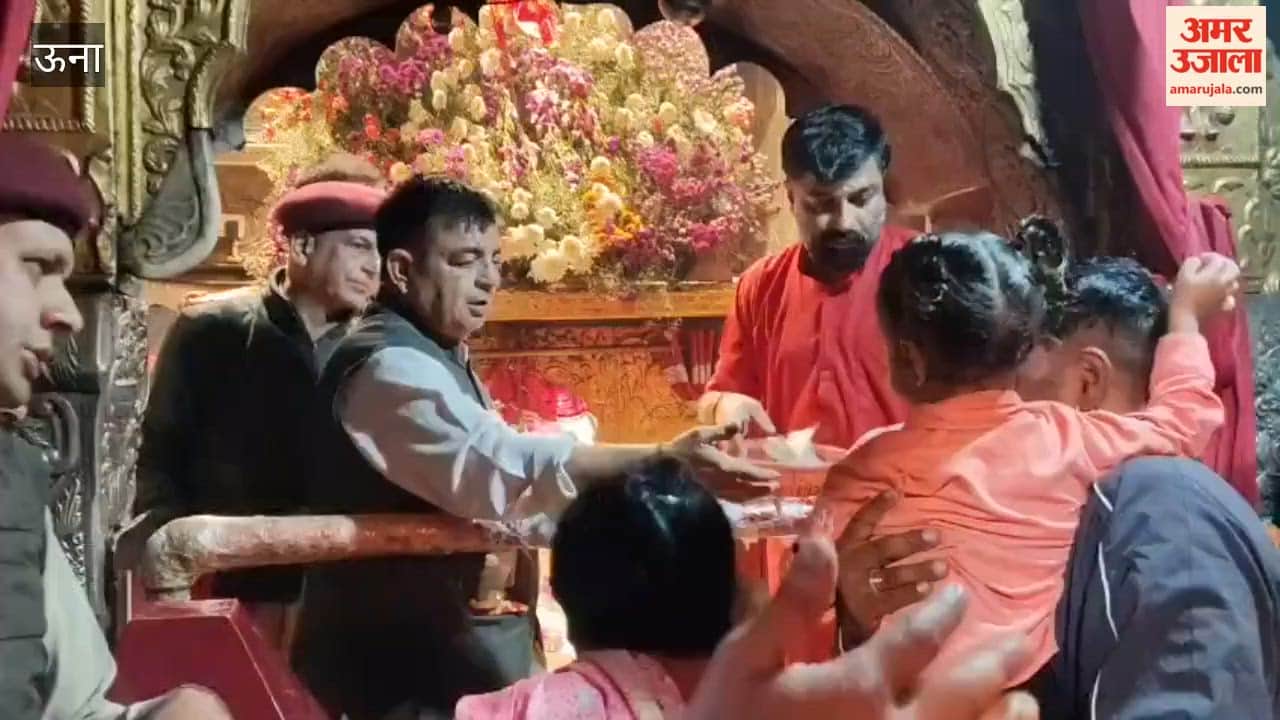 Una Devotees faith surges at the Maa Chintpurni shrine on the sixth day of Navratri; devotees have been thronging the shrine since early morning