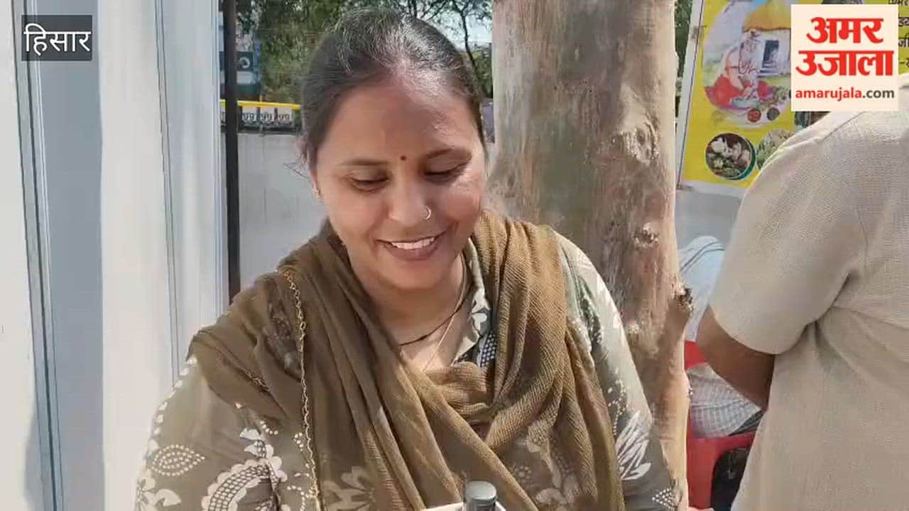 Sumitra is earning lakhs in Hisar by making 65 varieties of pickles, preserves, and chutneys