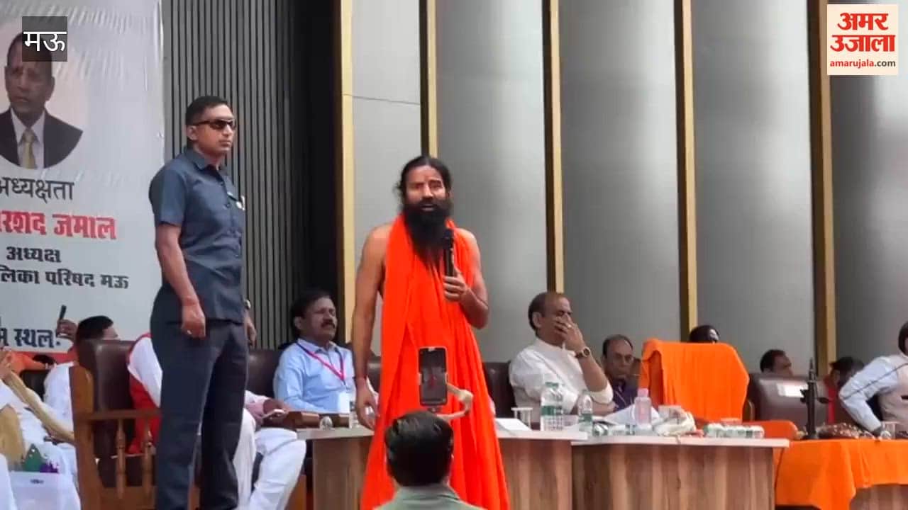 Swami Ramdev said nothing but Yogi, Yogi' everywhere in Uttar Pradesh