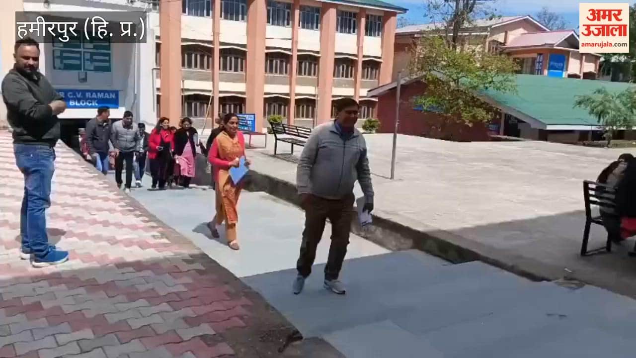 Hamirpur 1563 Teachers Appeared for CBSE Cadre Exam at Five Centers