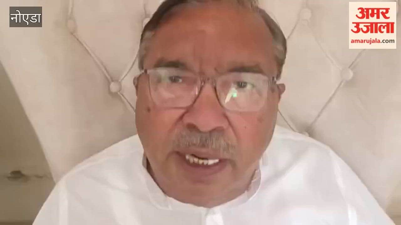 Residents of Greater Noida Delta three raised problems in Amar Ujala Samvad program