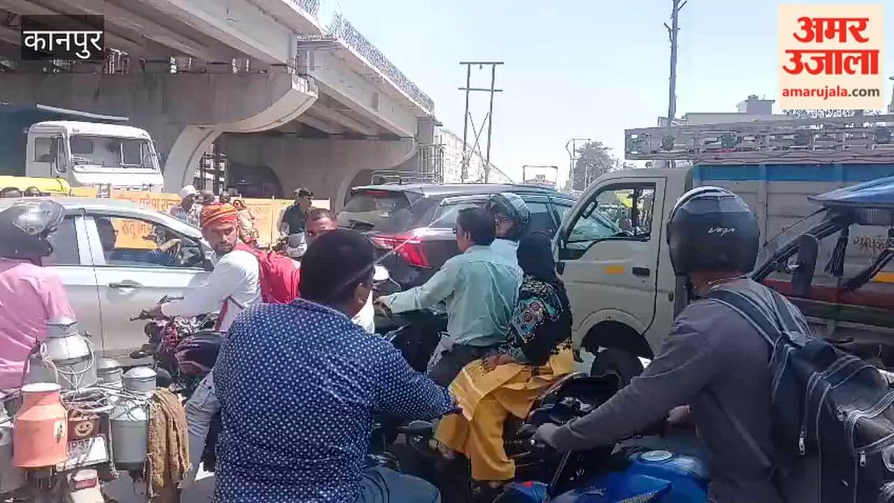 Commuters Struggle with Hour-Long Traffic Jams at Marhala Crossing and Pony Road Junction