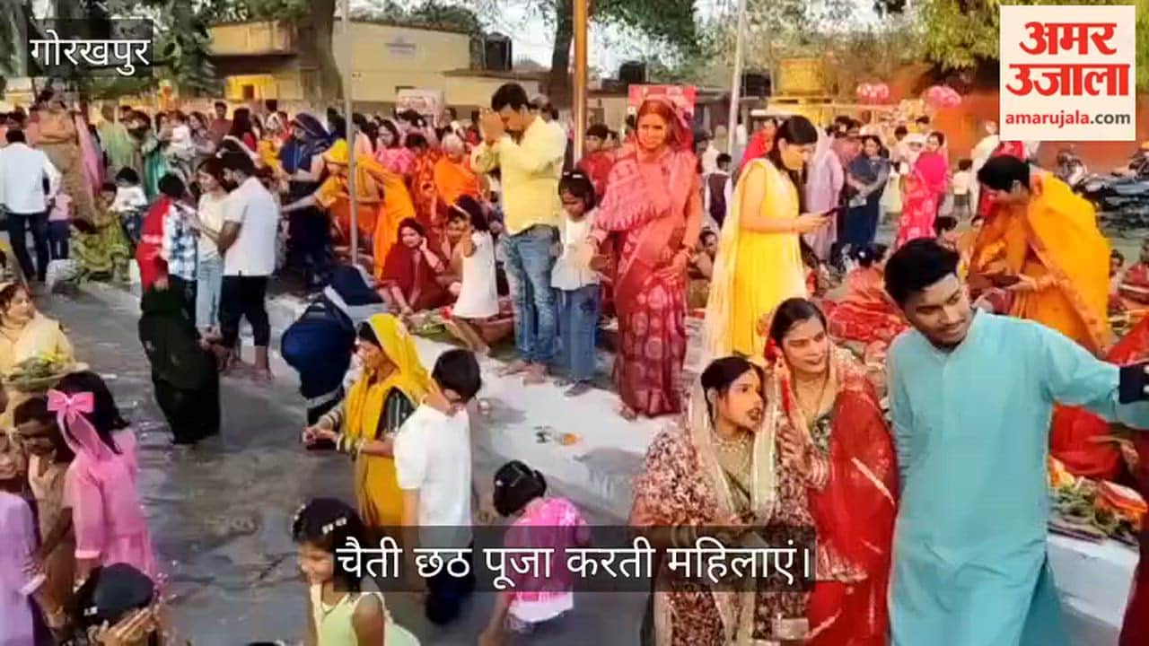 Women performed Chaitra Chhath Puja at the pond ghat.