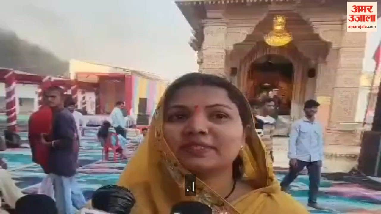 Special puja performed on Navratri Ashtami at Maa Bamleshwari Devi Temple in Dongargarh