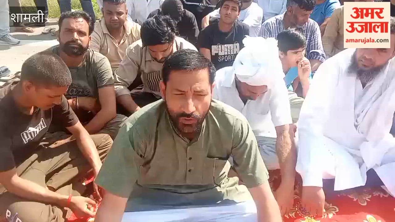 Shamli: Villagers protest over the name of toll plaza, adamant on demand of written order