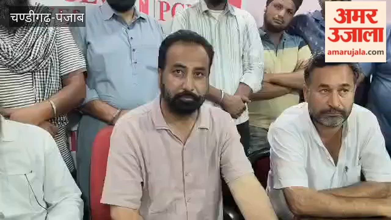 In Ferozepur, a trailer driver stated: "The Chief Minister should visit the RTA office in disguise to assess the situation there."