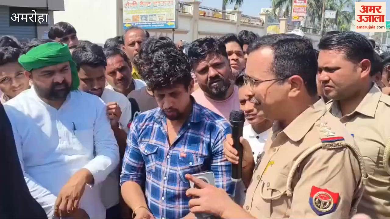 Consumers Troubled by Gas Shortage Stage Protest