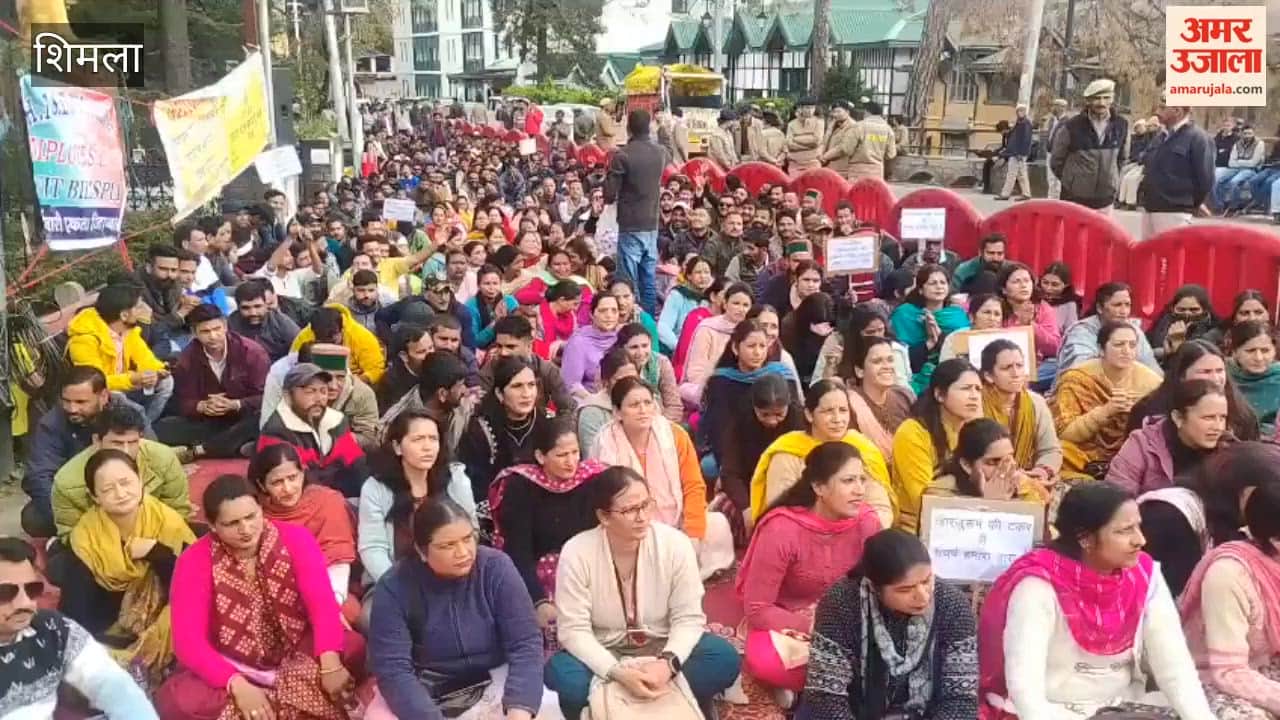 Shimla Outsourced Employees Stage Protest at Chaura Maidan, Demand Permanent Policy, Equal Pay for Equal Work, and Job Security