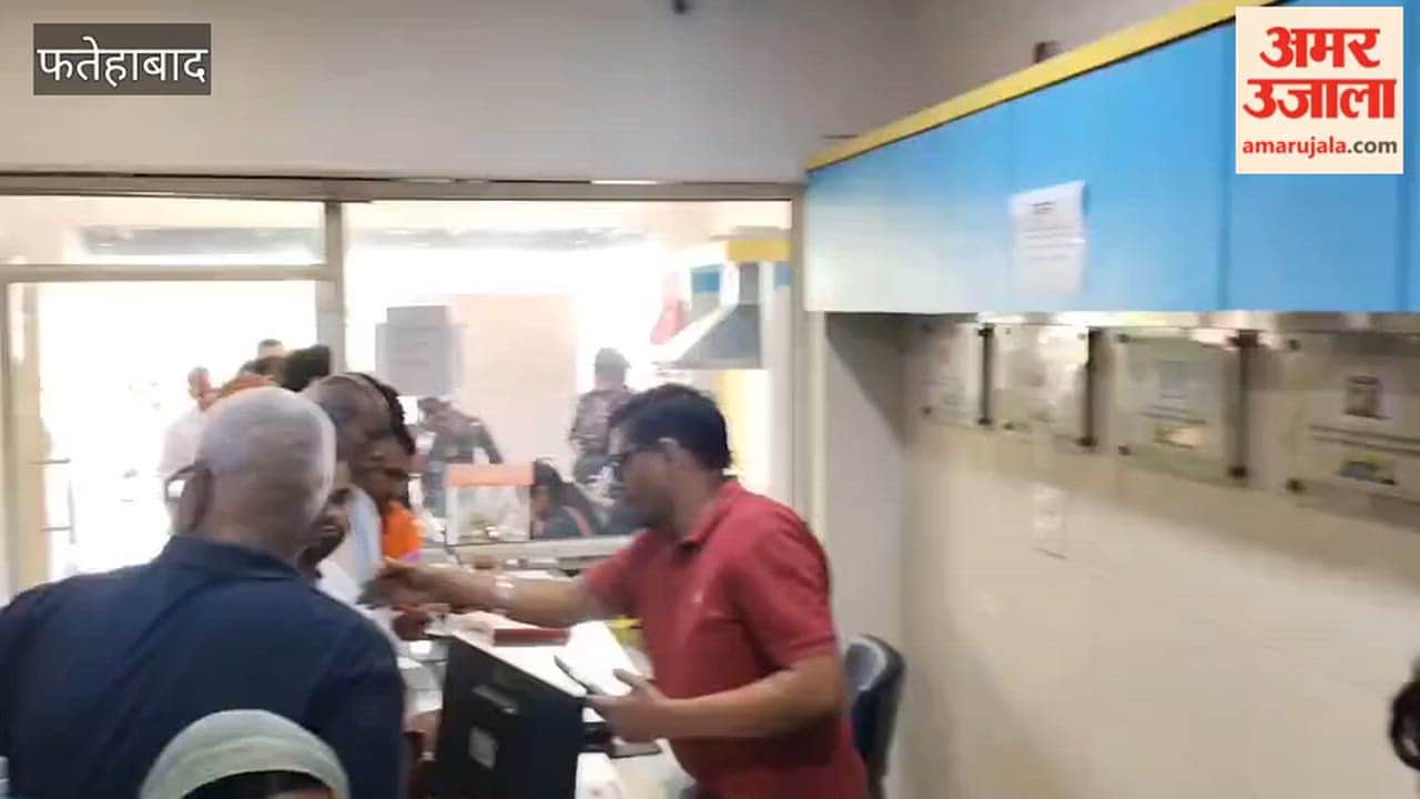 In Fatehabad, KYC is pending for 30 percent of LPG connections; issues range from disconnected mobile numbers to biometric authentication failures.