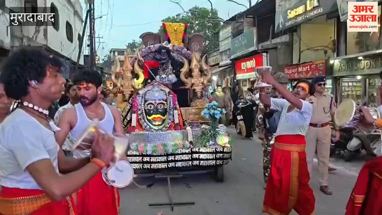 city was immersed in the spirit of Lord Rama as a grand procession was taken out to mark the birth anniversary