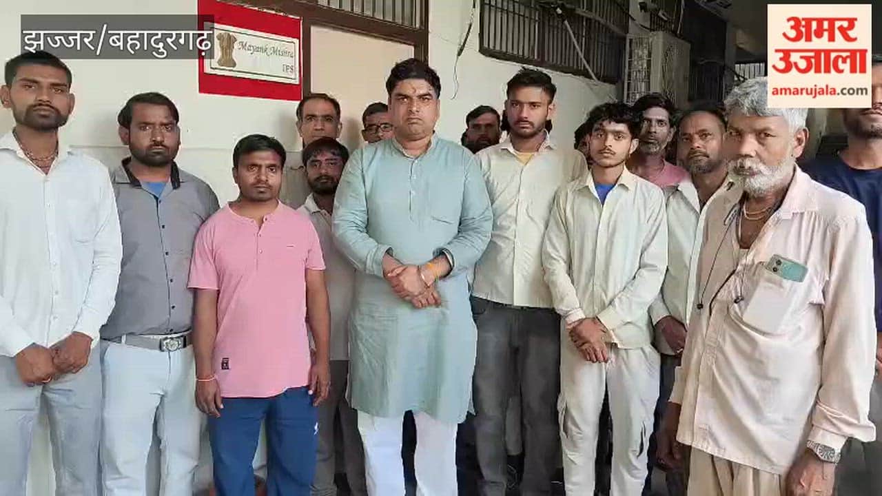 Complaint Filed with DCP in Bahadurgarh Regarding Extortion from Street Vendors and Threats to a Dealer; Assurance of Action Given.