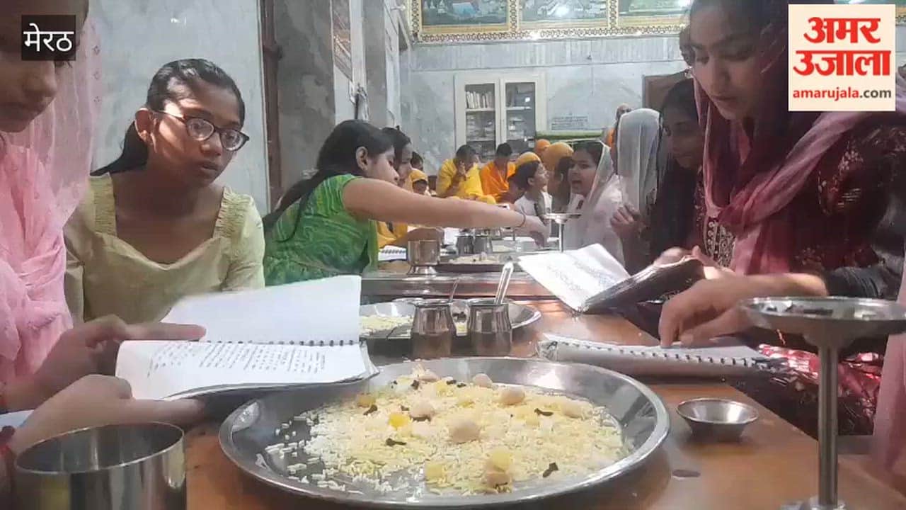 Meerut: Children learn about teachings of Lord Mahavir at Poojan-Prakshal camp