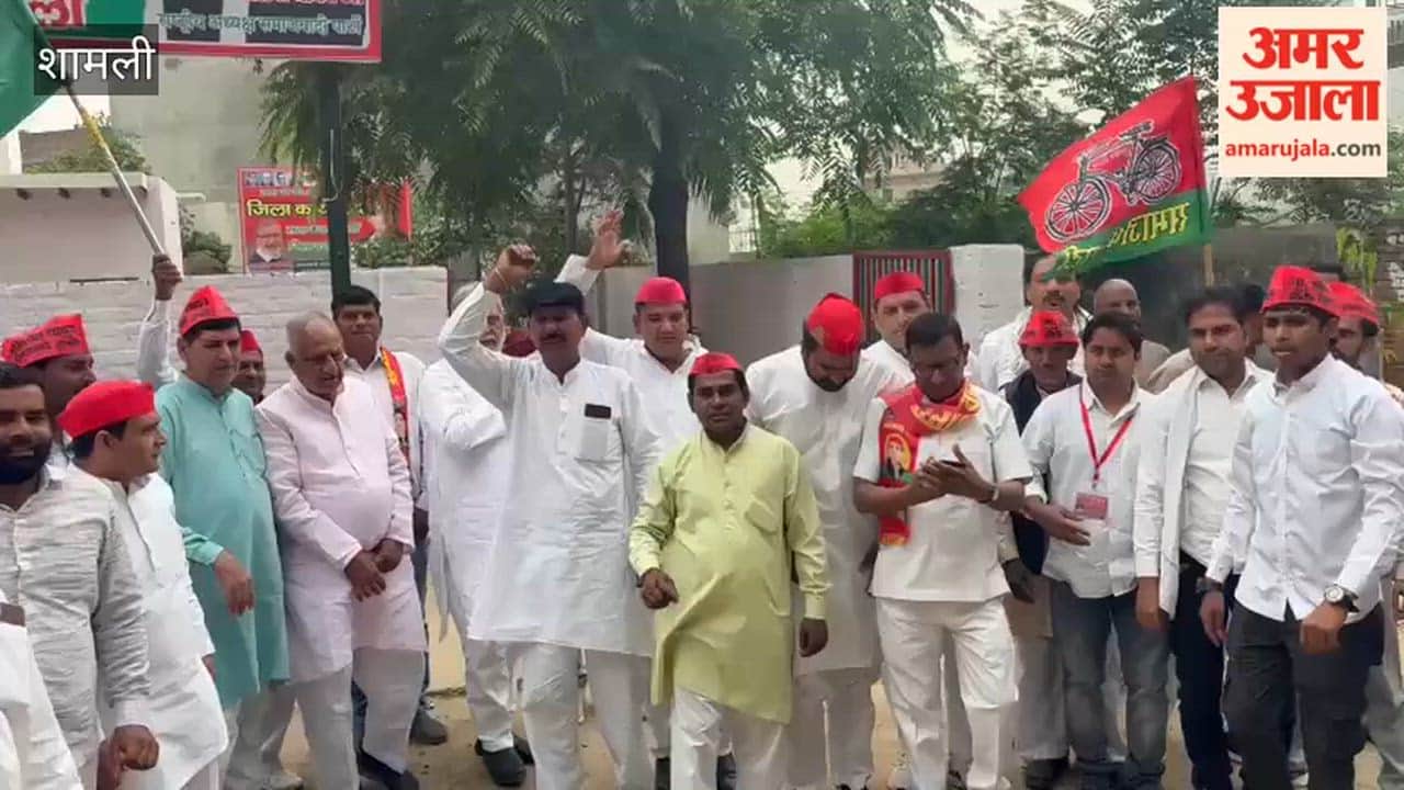 Shamli: Shamli: Thousands of Workers from Shamli Arrive at Dadri Rally; Enthusiasm Visible Among SP Leaders