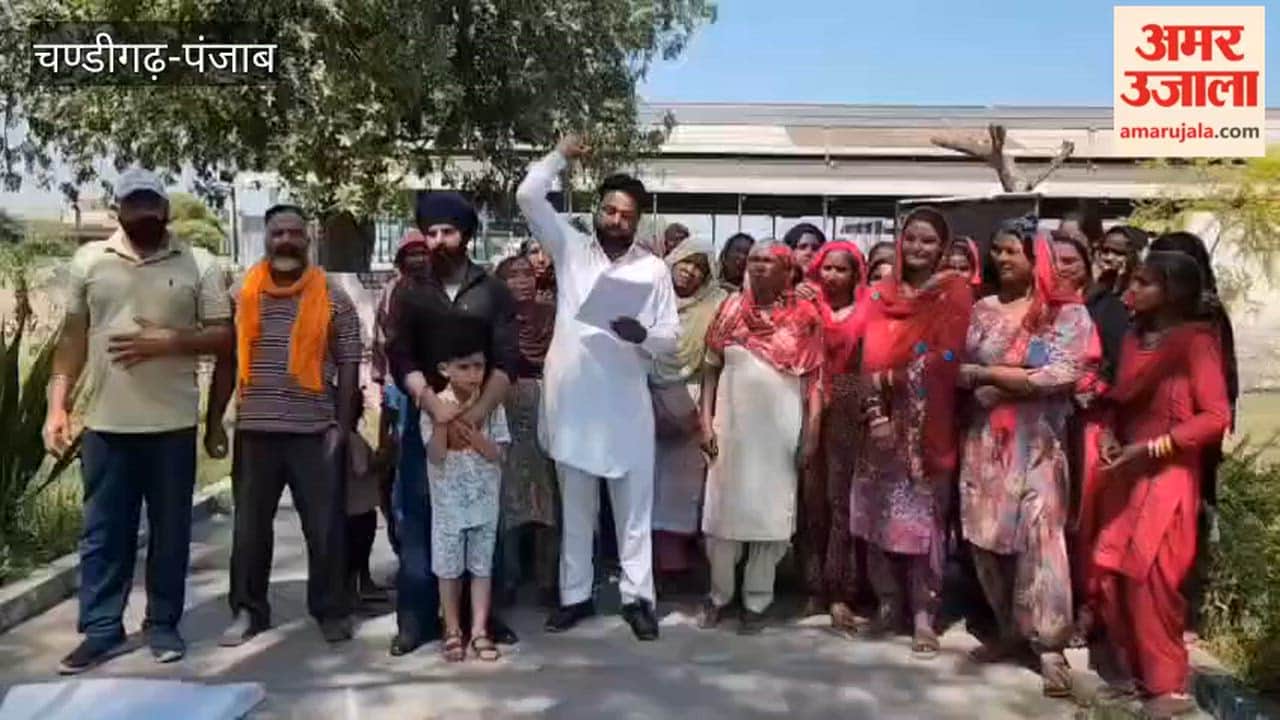 Contractors in Guru Har Sahai defraud laborers by withholding outstanding dues from the grain market.