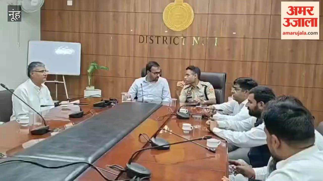 Administration Proactive Ahead of Compensation Standoff at IMT Rojka Mew Holds Talks with Farmers