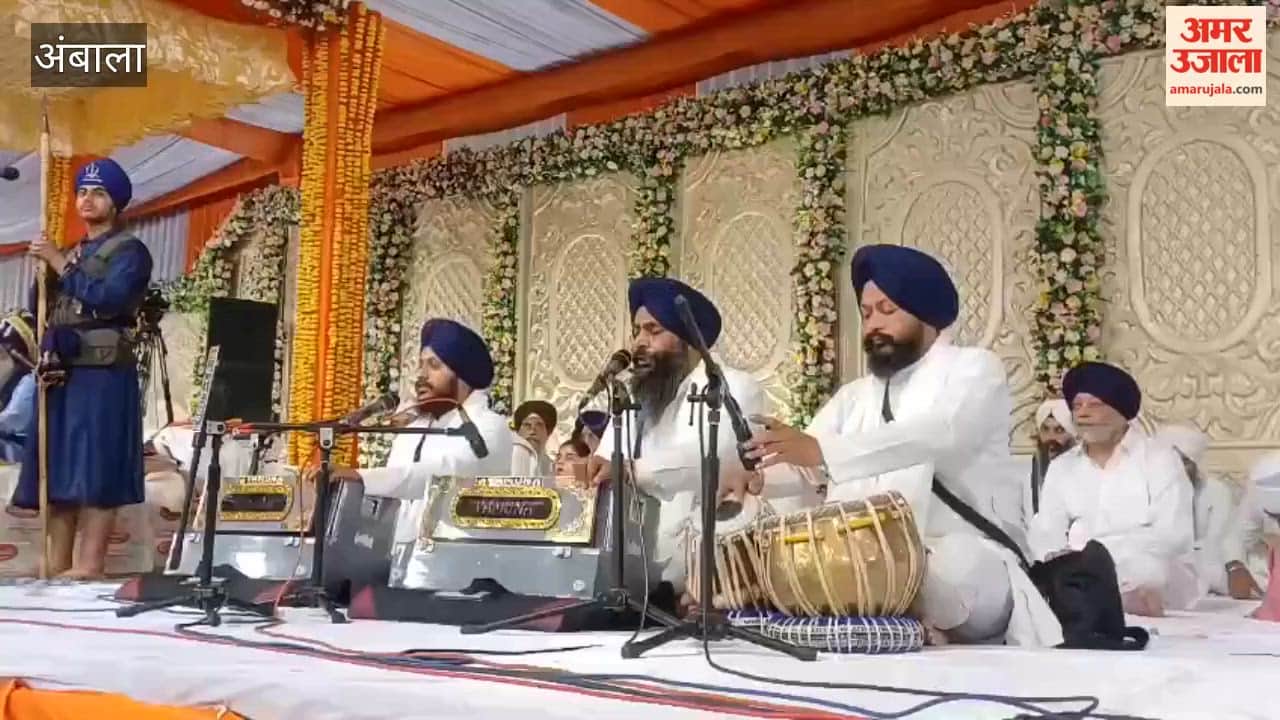 A wave of devotion surged at Gandhi Maidan.