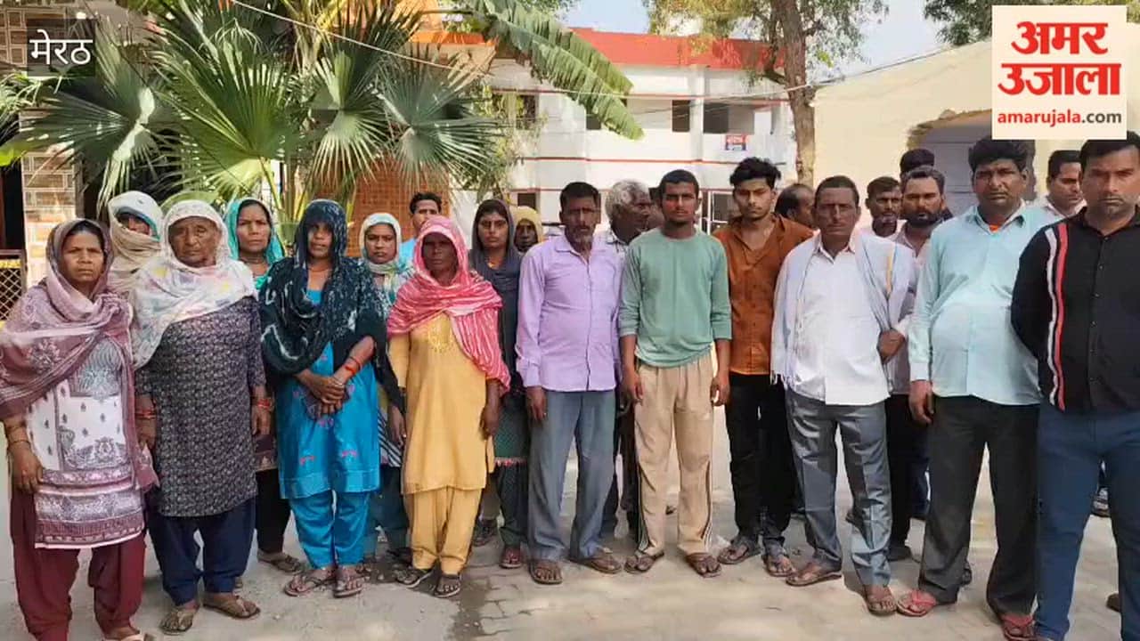 Meerut: Family members reach Incholi police station in BSF jawan murder case