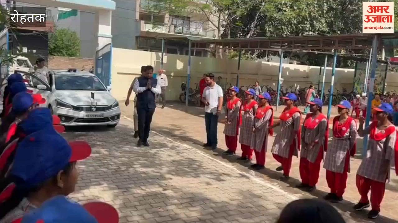 DC welcomes students at the start of academic session