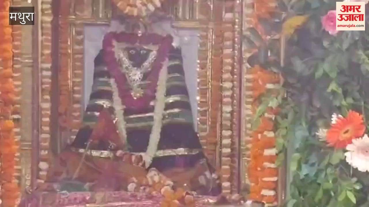 Devotees gathered at Bandi Jat Fair in mathura