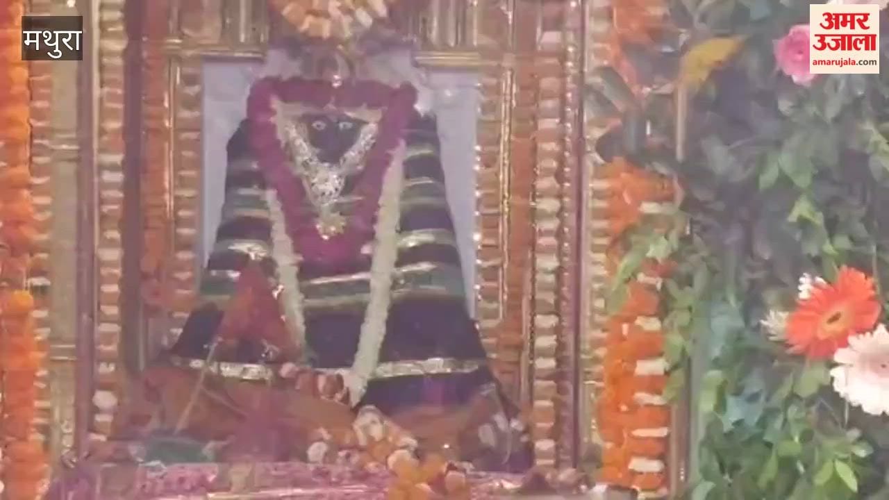 Devotees gathered at Bandi Jat Fair in mathura