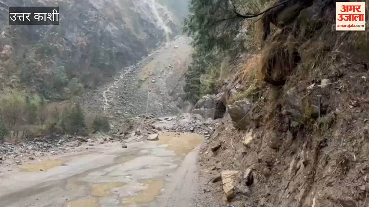 Uttarkashi: Gangotri Highway Blocked by Landslide Following Rain; Travelers Stranded