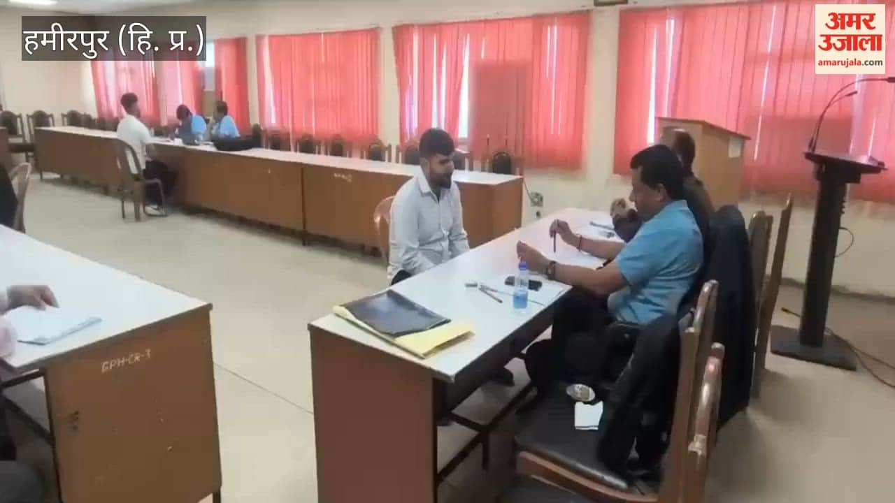 Hamirpur Private Company Conducts Interviews at Government Polytechnic Institute, 130 Students Participate