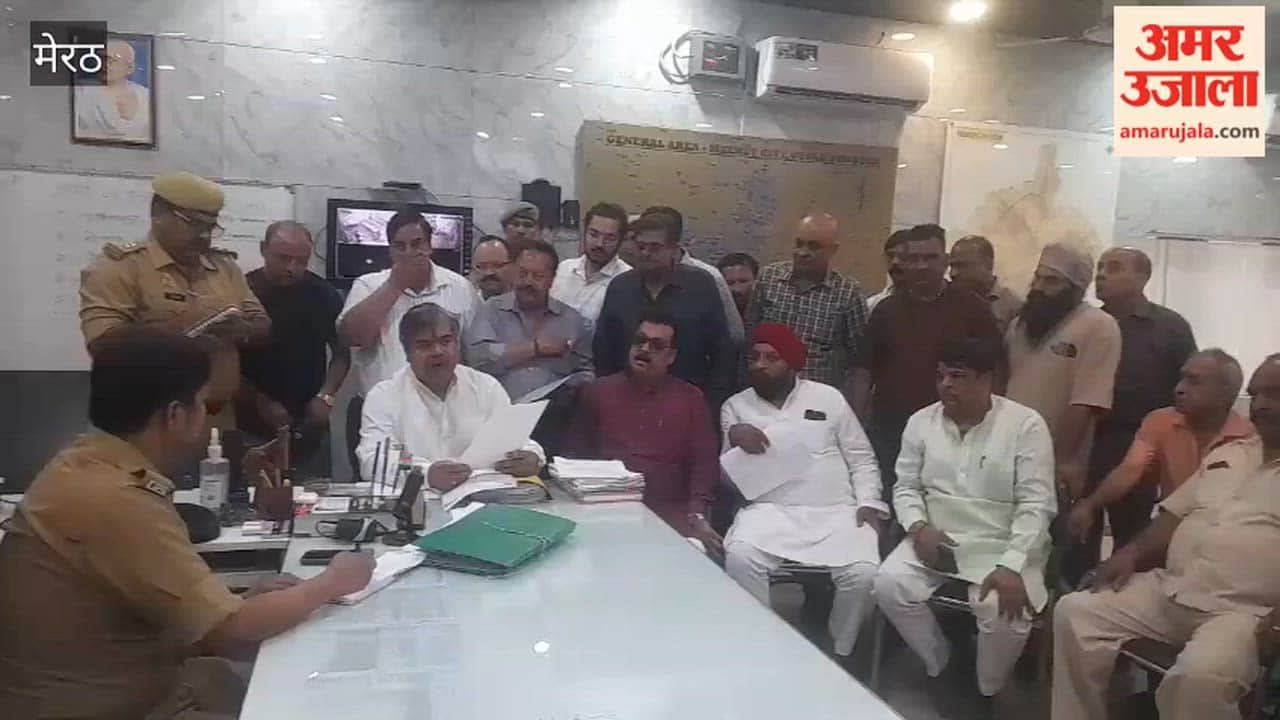 Meerut: Demand for action in case of theft in temple, misbehavior with traders