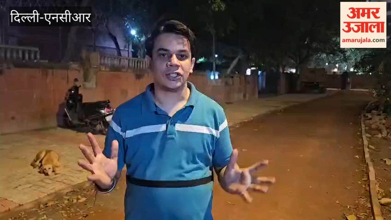 Delhi Private Schools Removing Students' Names for Protesting Fee Hikes