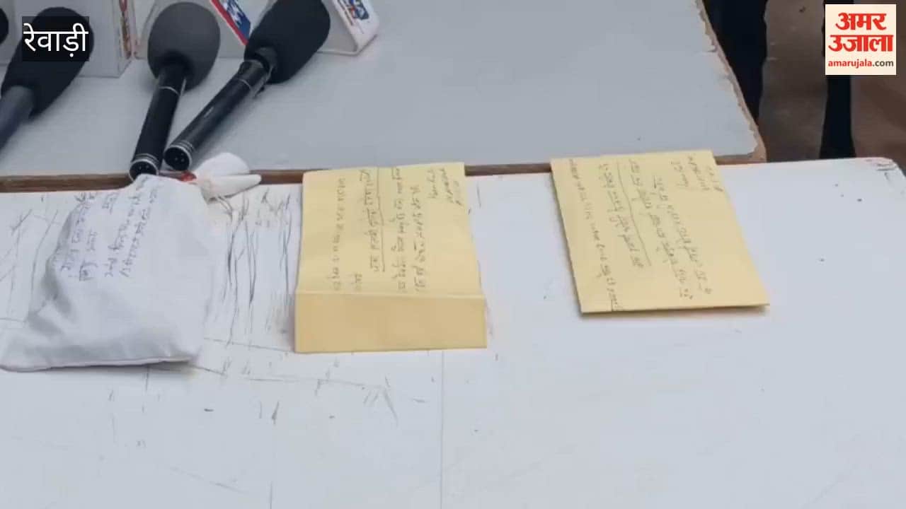 Inter-state gang involved in train thefts busted in Rewari; two thieves and a goldsmith arrested.