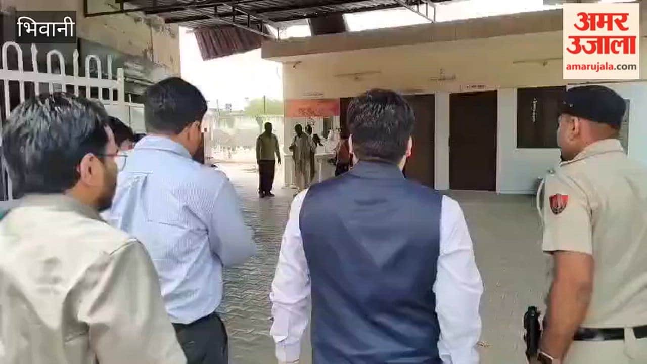 Bhiwani Deputy Commissioner visited the grain market