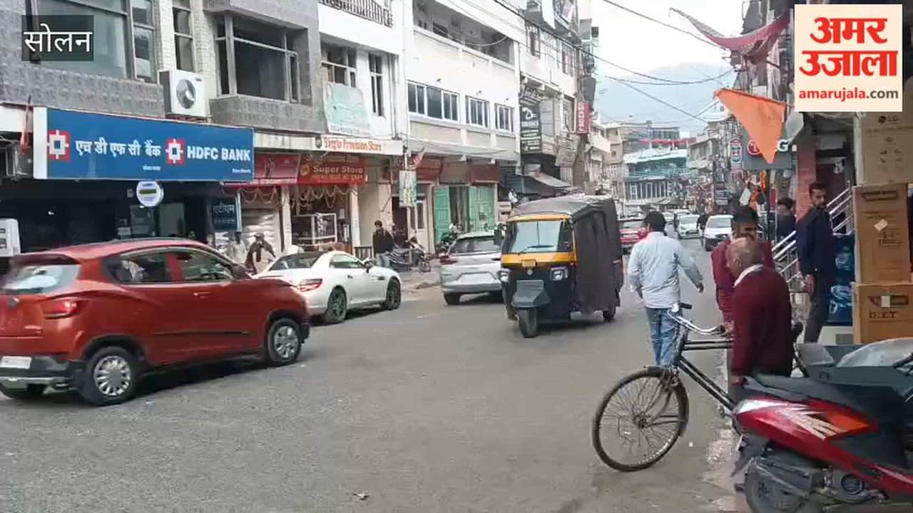 Video Weather turns bad again in Solan; light rain begins
