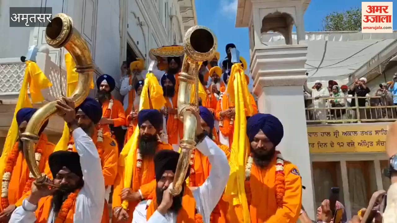 A grand Nagar Kirtan set out from Sri Akal Takht Sahib on the Parkash Parv of Guru Tegh Bahadur Ji.