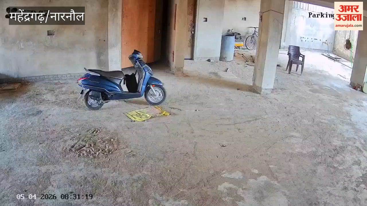 Theft in a house under construction in Narnaul