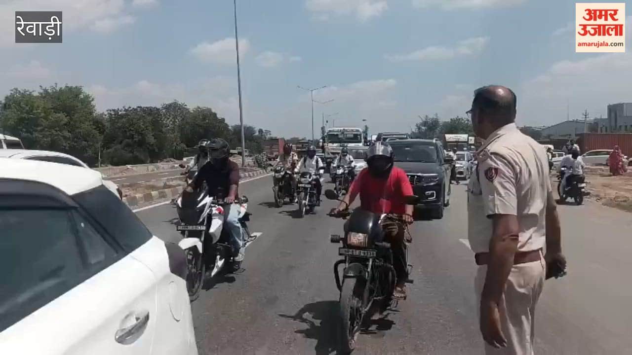 A Youngster died in a road accident