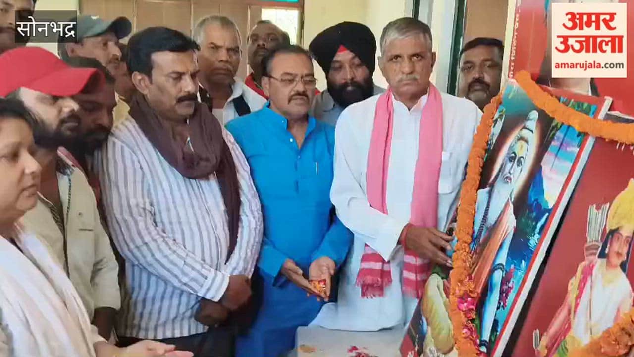 SP Workers Celebrate Birth Anniversaries of Maharishi Kashyap and Nishad Raj