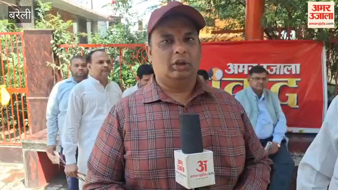 Roads broken in several places and water supply issues also in Ward 33 of bareilly