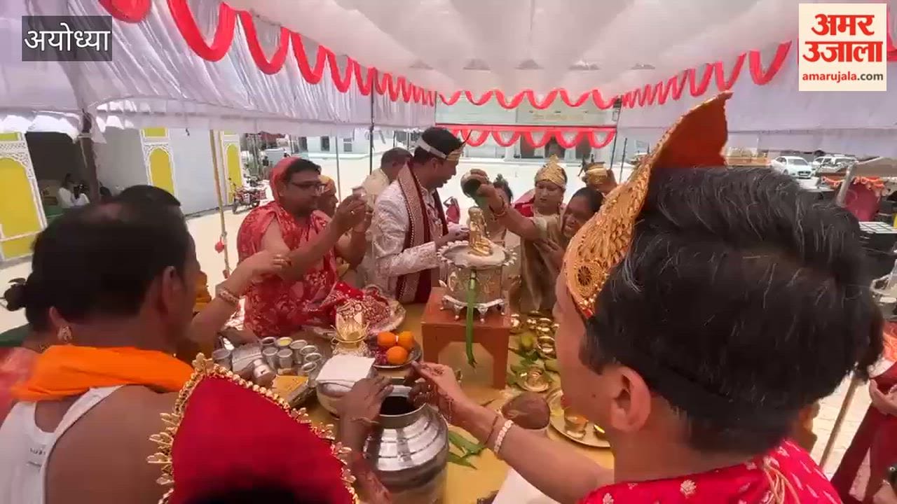 जैन मंदिर में चल रहे पंचकल्याणक प्रतिष्ठा महोत्सव के दूसरे दिन भगवान मुनिसुब्रतनाथ का जन्मकल्याणक बड़े ही हर्षोउल्लास से मनाया गया