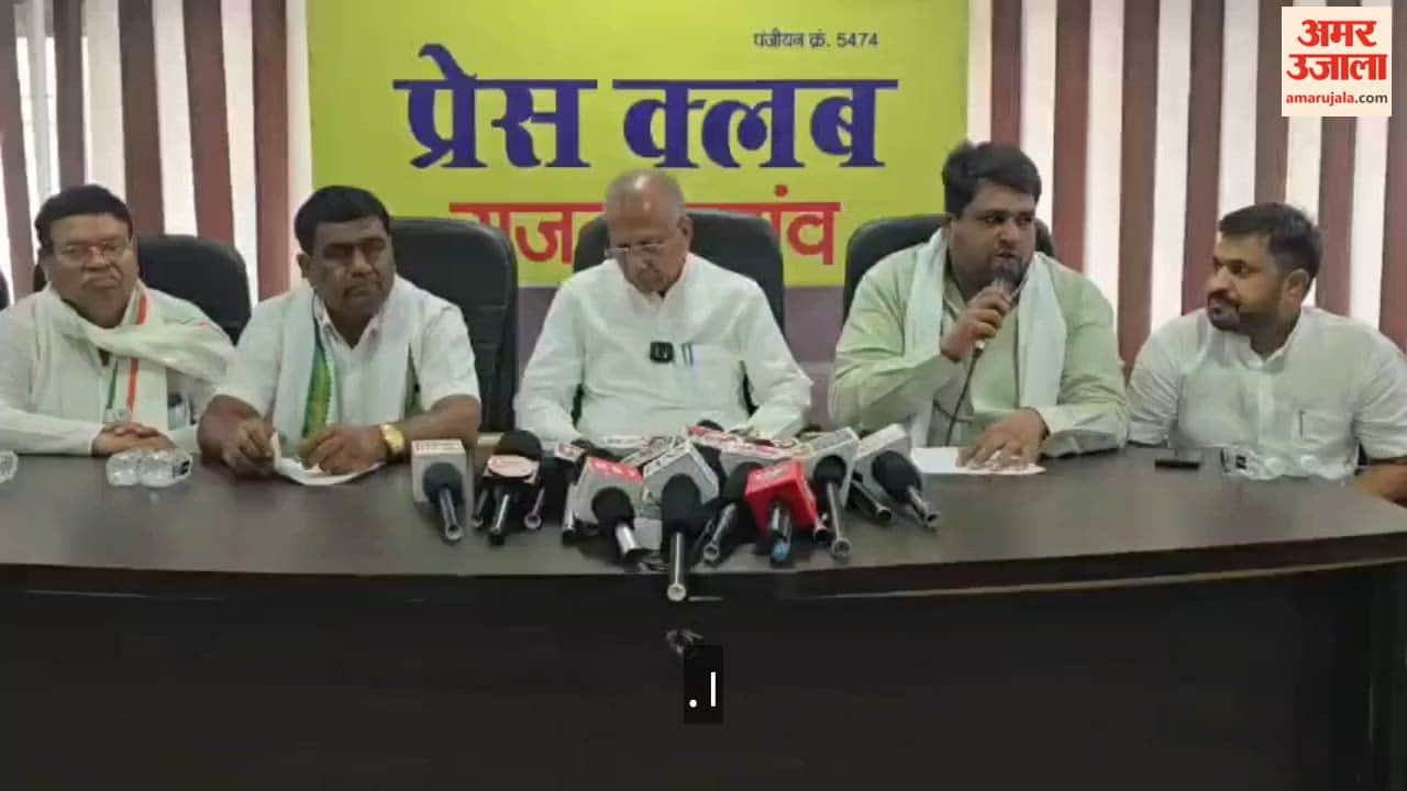 Former Home Minister Tamradhwaj Sahu attacks the government surrounds it over increase in electricity rates in