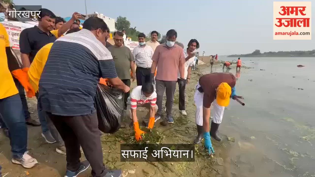 Cleaning of the Rapti River at Rajghat; Municipal Corporation team cleans the riverbank.