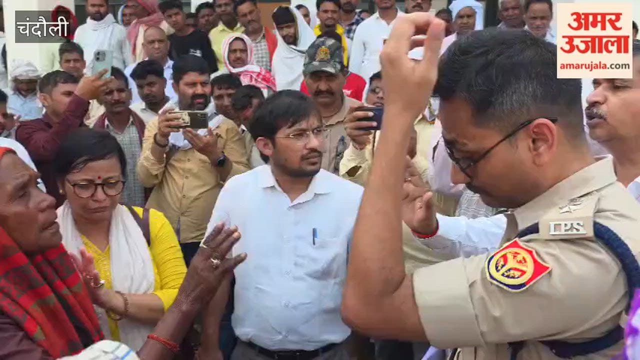 Women outrage No roads no water even crocodiles enter homes
