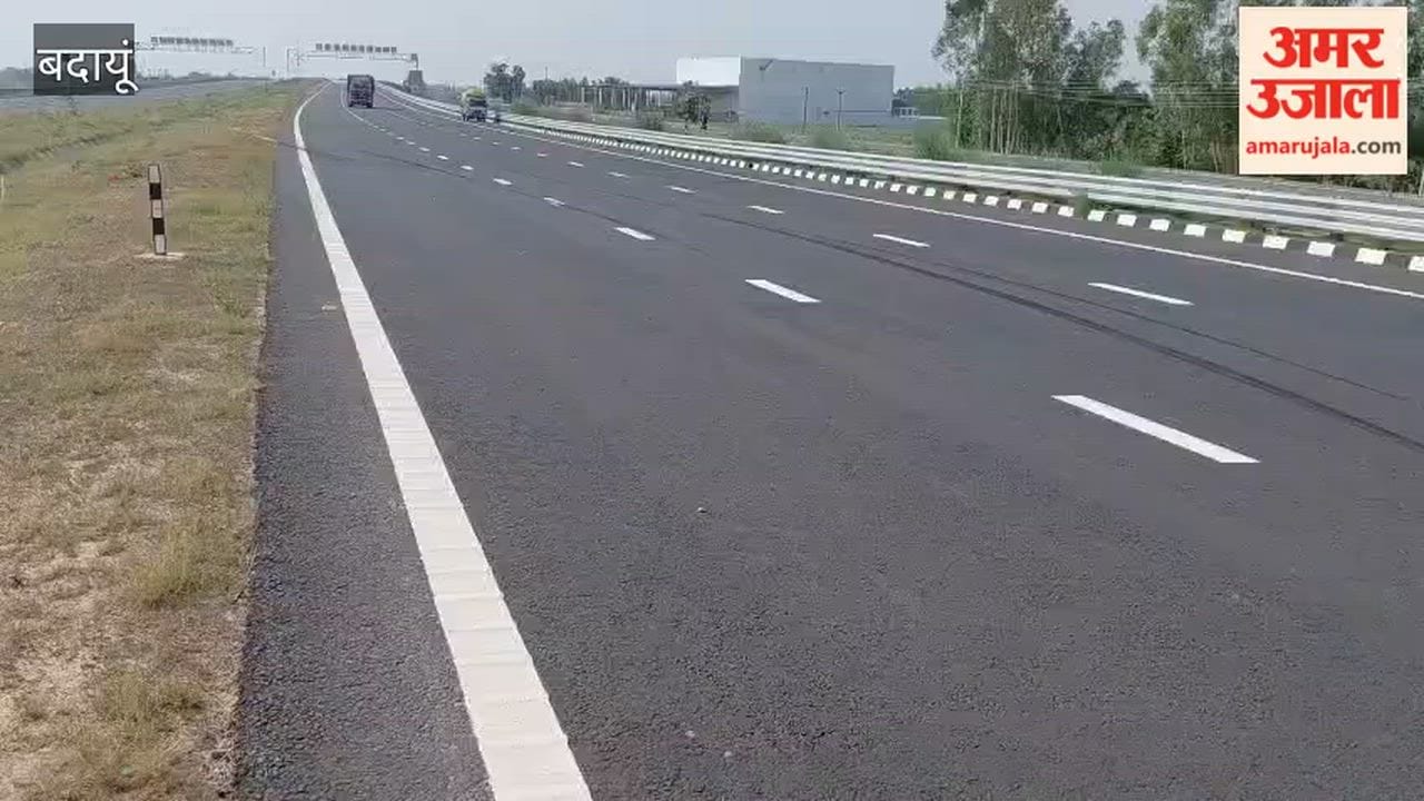 Accident in Badaun Speeding double decker bus overturns on expressway passengers injured