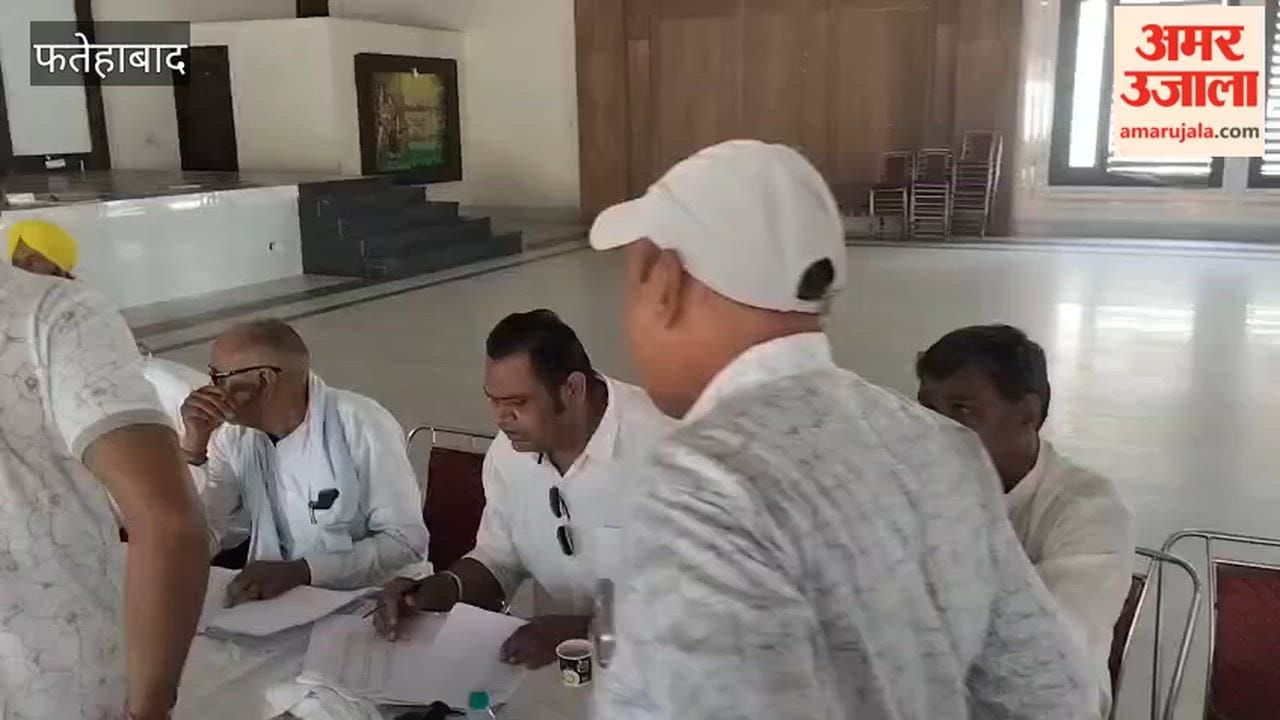 Voting for the post of Grain Market President has begun in Tohana, Fatehabad.