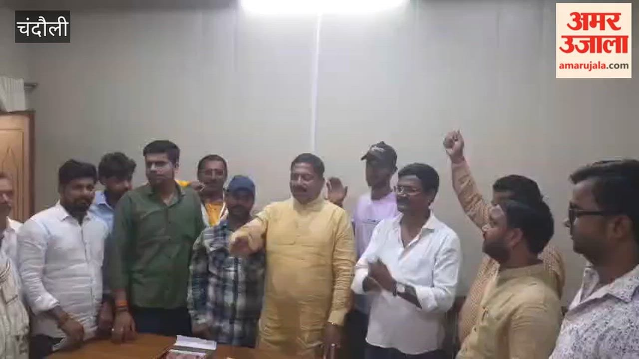 MLA Ramesh Jaiswal honored for installing entrance gate named after former King of Kashi