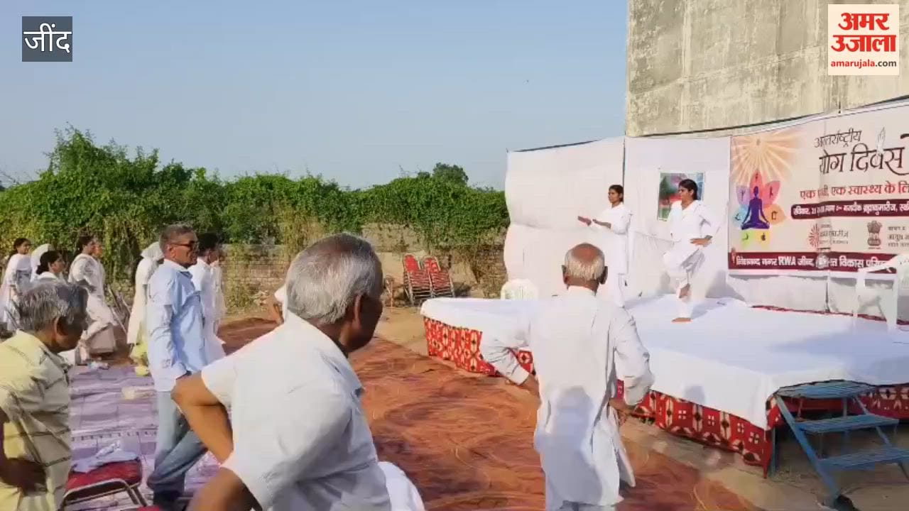 Message of a healthy and stress-free life conveyed in Jind through Rajyoga meditation and yoga practice.