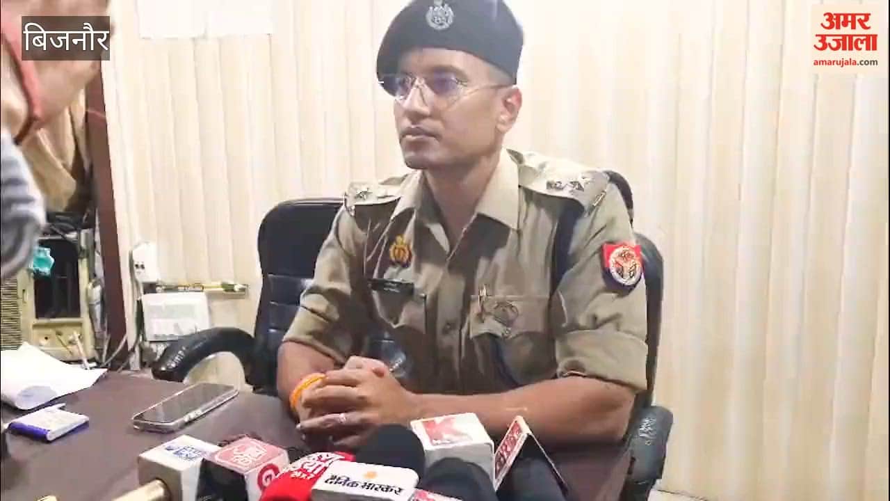 Bijnor: Young woman sets herself on fire; lover had backed out of marriage.