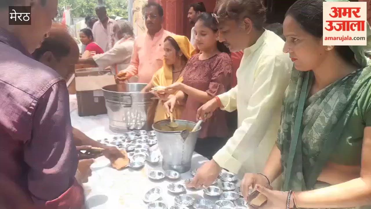 Meerut: Grand Bhandara Organised at Sankat Mochan Hanuman Shri Balaji Temple