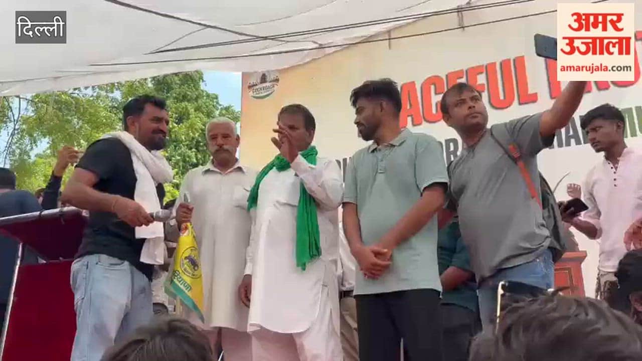 Fourth day of the Cockroach Janta Party's movement