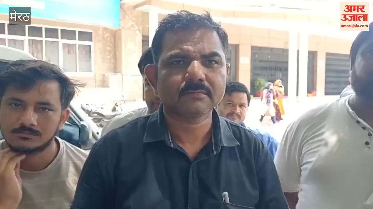 Baghpat: BJP Workers Submit Memorandum Seeking Probe Into Illegal Buildings and Water Parks